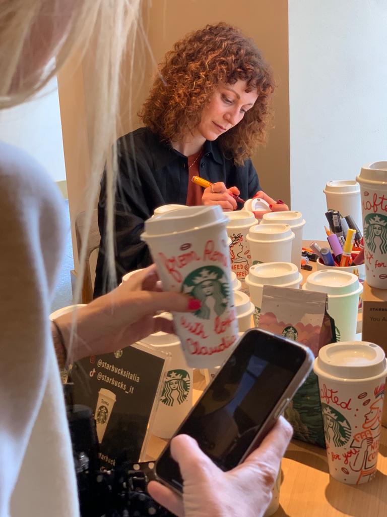L'arrivo di Starbucks a Roma, illustrato — 1