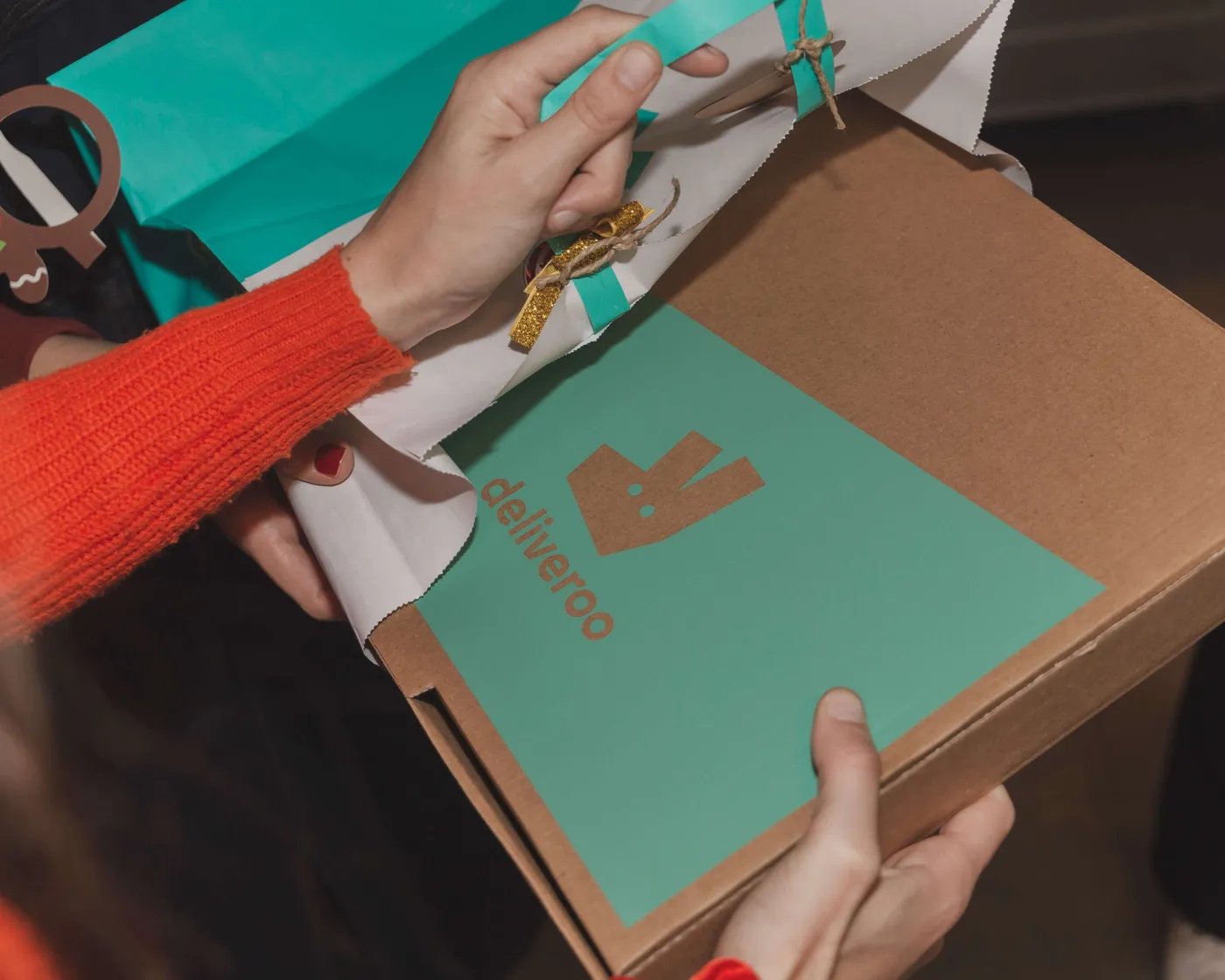 Il regalo più bello, illustrato: la campagna Deliveroo — 41