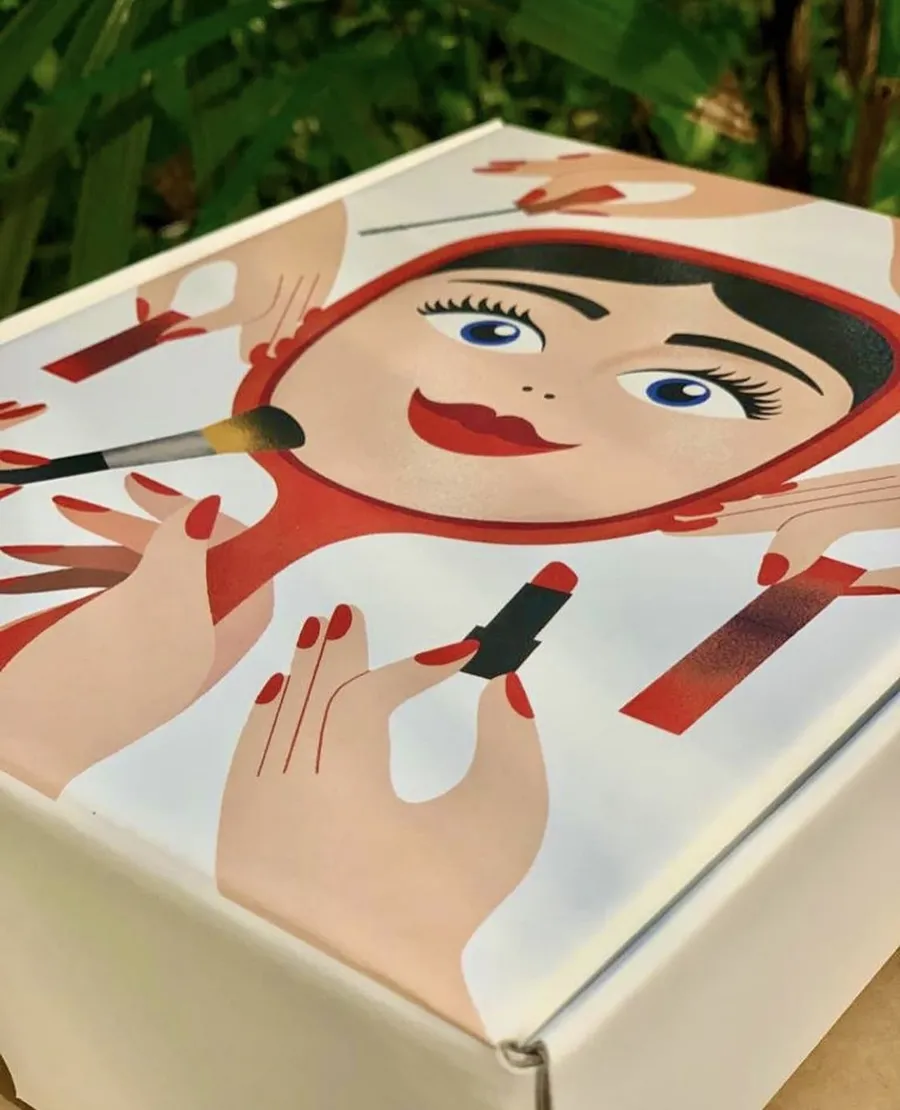 Il pacco è già arte: la box RVBLAB firmata Scombinanto — 3