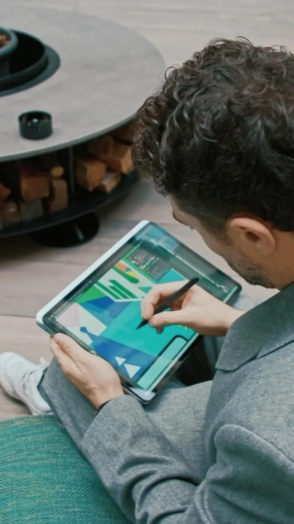 Creatività e tecnologia a mano libera: Microsoft Surface — 3