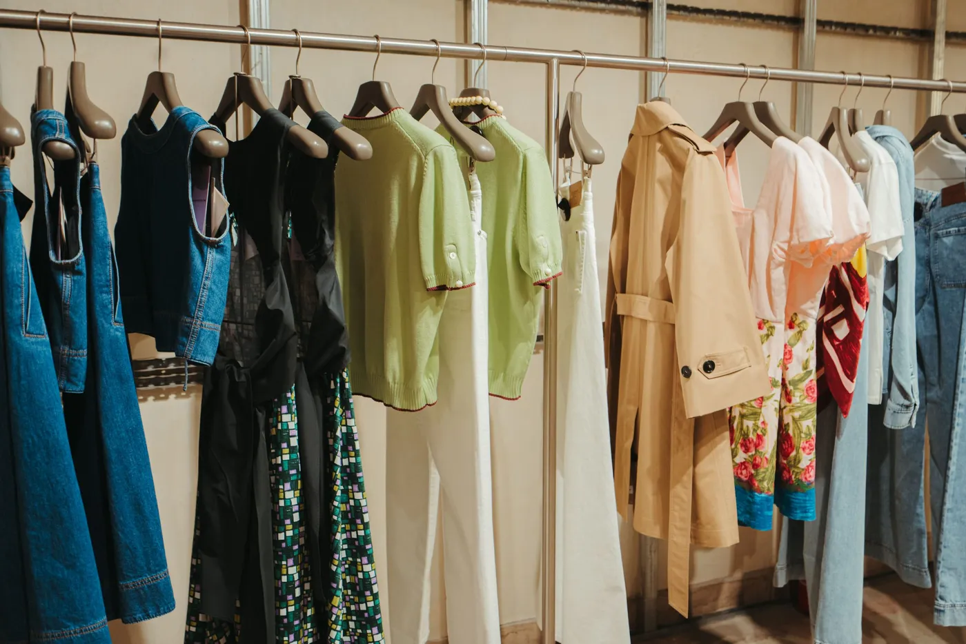 In valigia c'è l'illustrazione: il viaggio di Weekend Max Mara — 9
